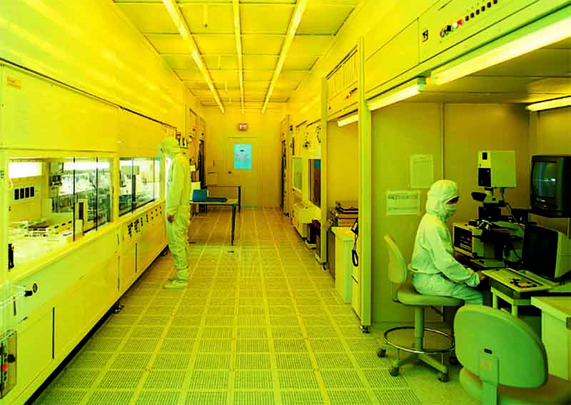 半導(dǎo)體無(wú)塵車間防靜電地板施工指南！